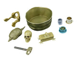 Texas Chainsaw Massacre (1974) 5" Dinner Playset with Grandpa and Sally Action Figures *Pre-order*