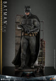 Hot Toys: Batman v Superman- Batman 2.0 (Deluxe) *Pre-order*