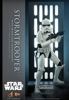 Hot Toys: Star Wars- Stormtrooper with Death Star Environment