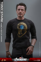 Hot Toys: The Avengers- Tony Stark (Mark VII Suit Up) *Pre-order*